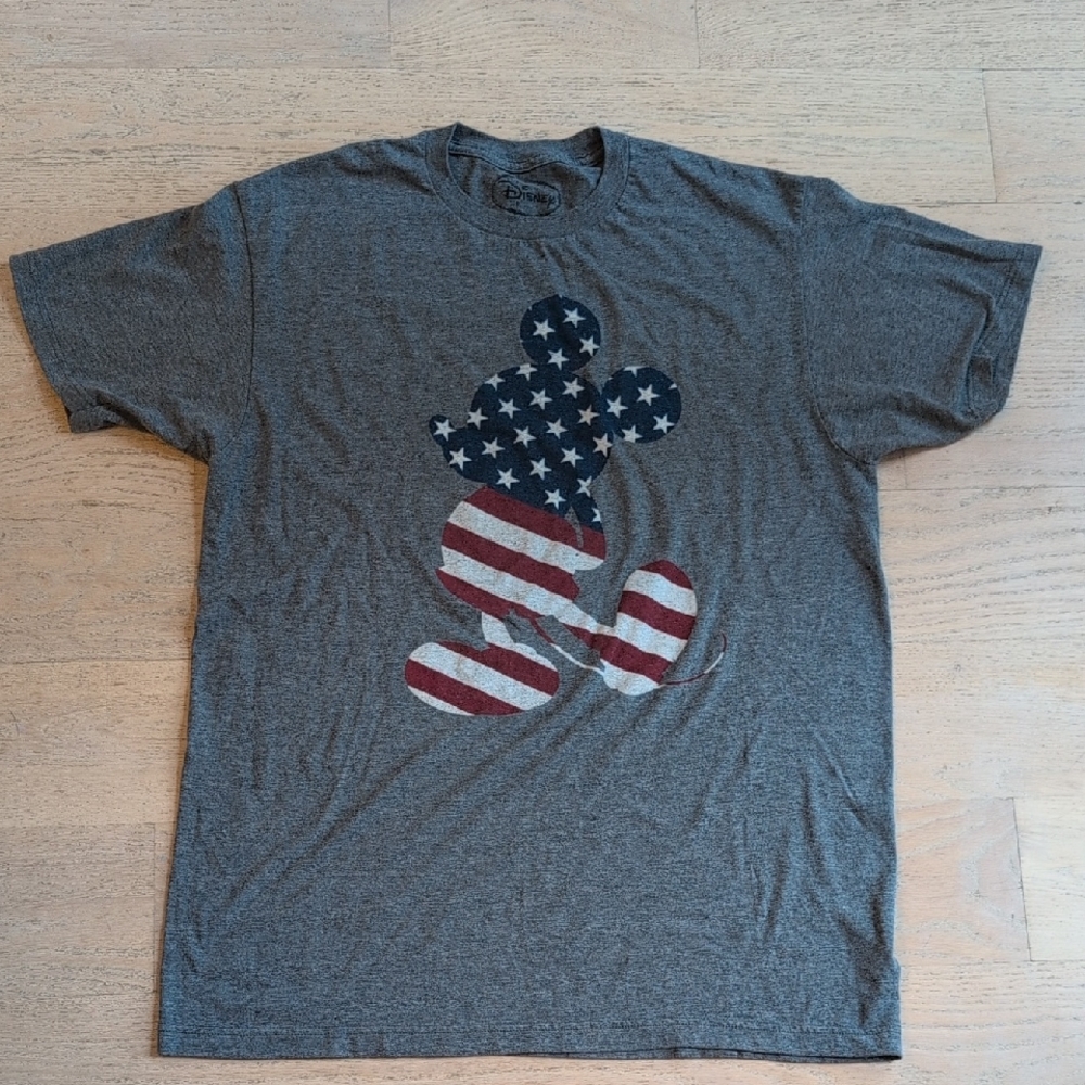 Mickey Mouse American Flag T-Shirt L